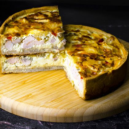Киш  "Курица и ананас"