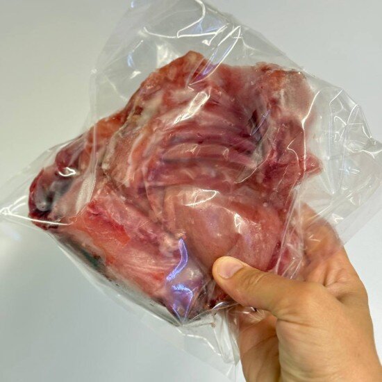 Мясо кролика(рубленное с косточками)