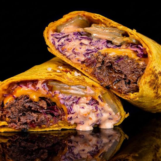 Энчилладос с копченой курицей BBQ