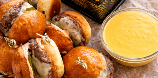 Новинка Сет Мини бургеров. Скидка 20 % только в зале