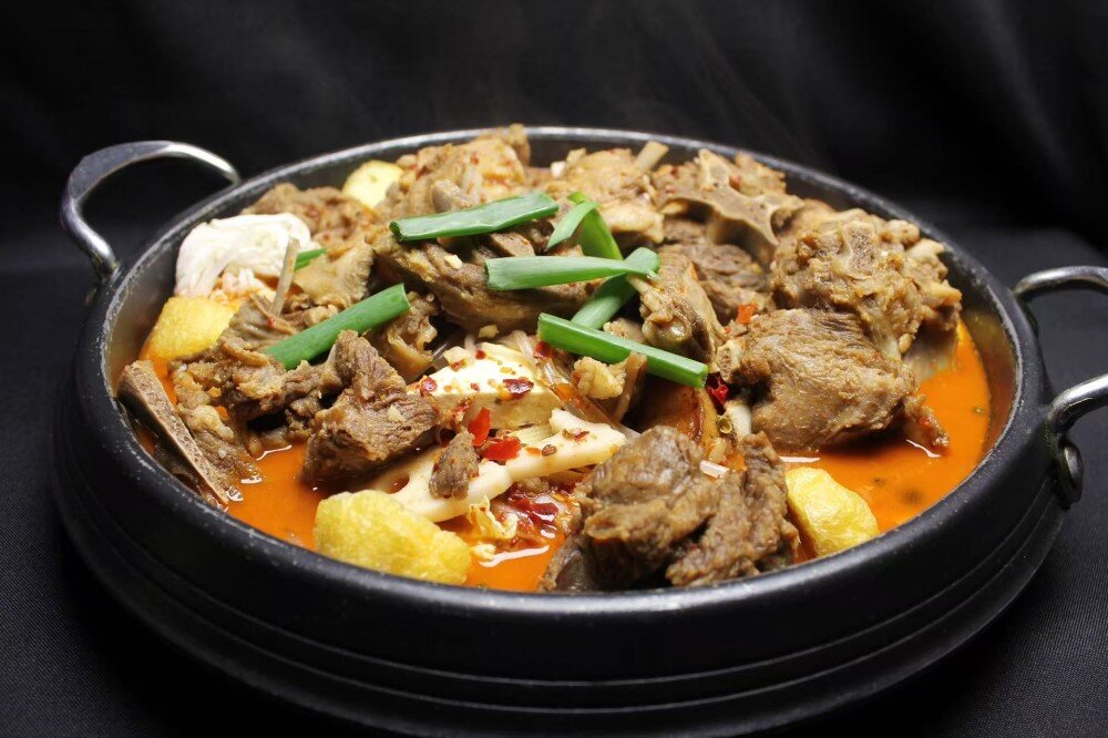 203 Тушеные острые говяжьи ребрышки