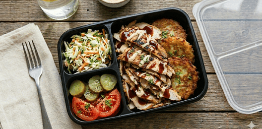 Бокс драники с курицей гриль