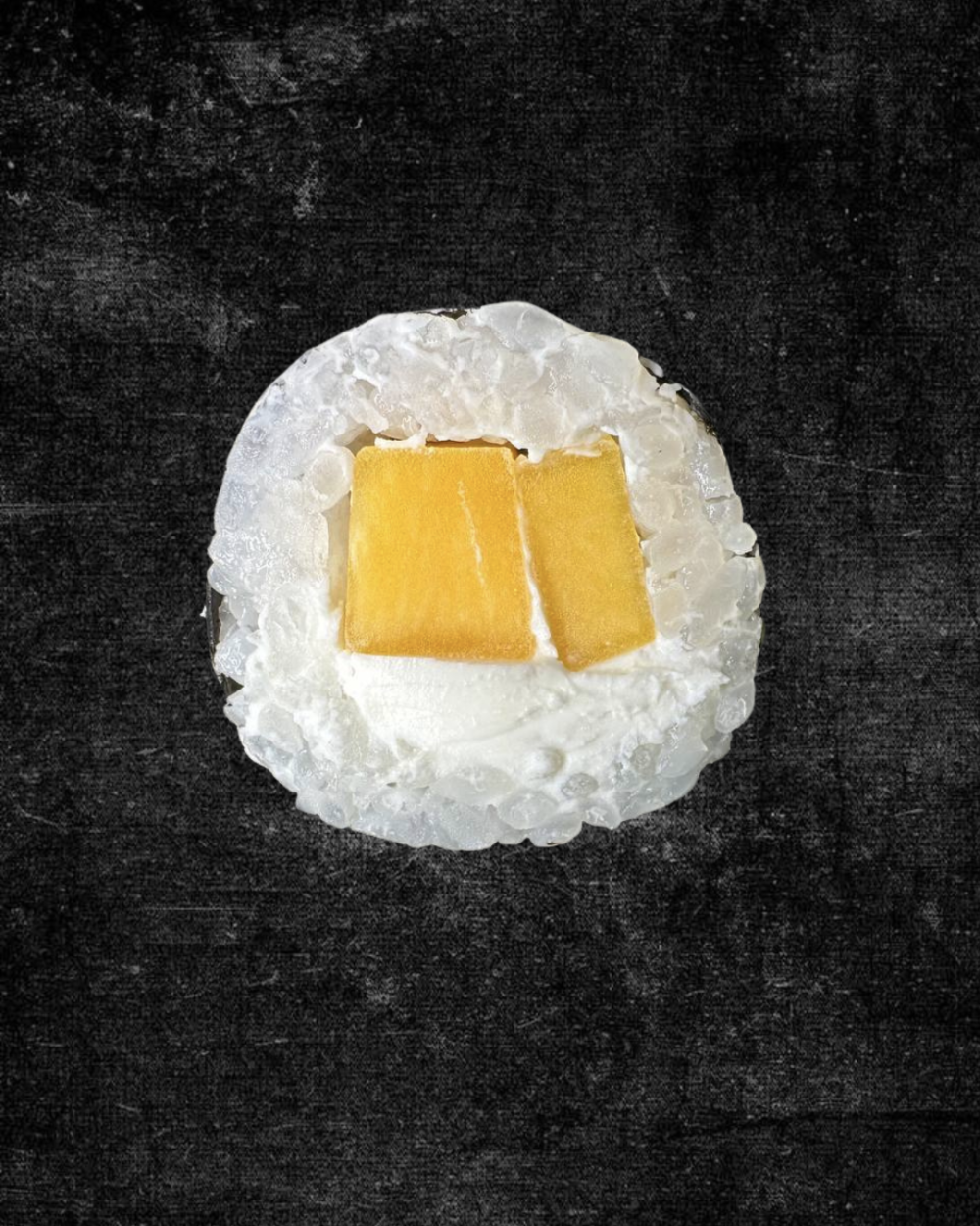 Ролл хосомаки Манго