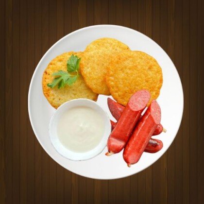 Драники с колбасками