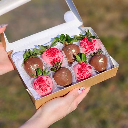 Клубника в бельгийском шоколаде