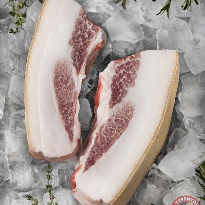 Продукт из шпика "Боковой шпик несоленый" охлажденный