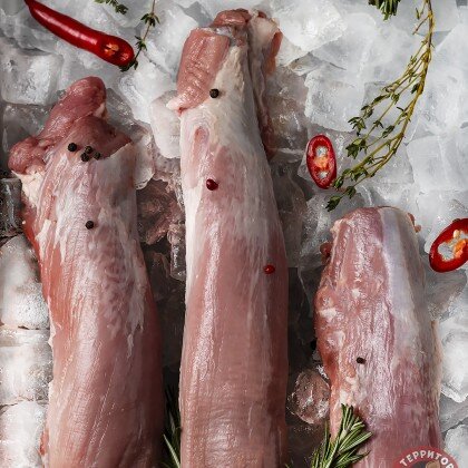 П/ф мясной натуральный из свинины крупнокусковой бескостный "Вырезка свиная" охлажденный