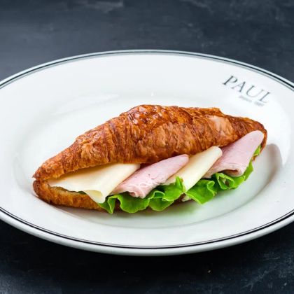 Круассан с ветчиной и сыром
