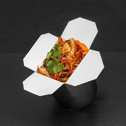 Пшеничная лапша с курицей