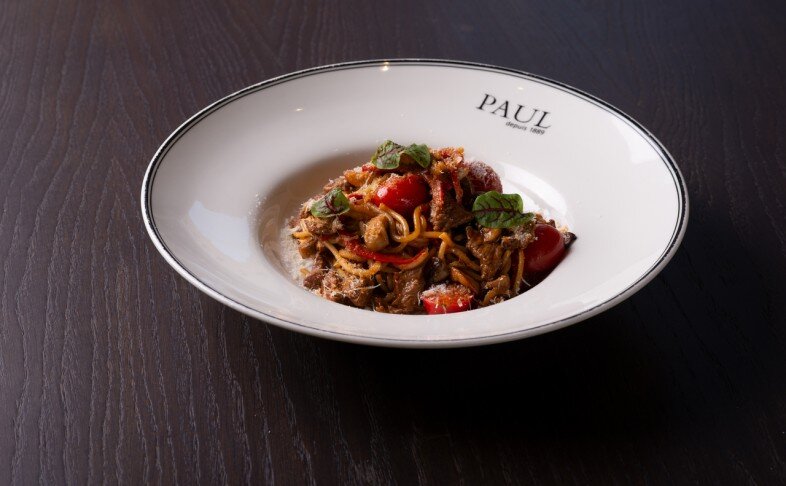 Паста с говядиной и  грибным соусом