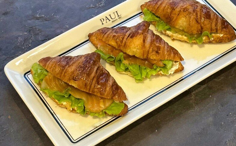 Набор мини круассан с лососем 9 шт