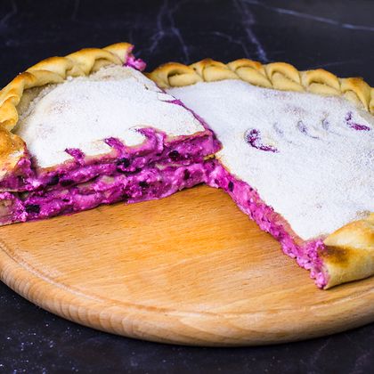 Пирог с черникой и творогом