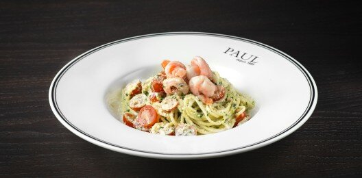 Паста с креветками и шпинатом