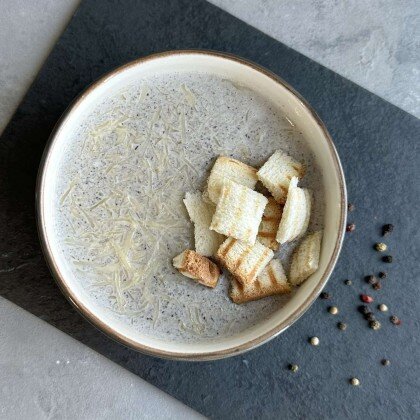 Грибной крем-суп с гренками