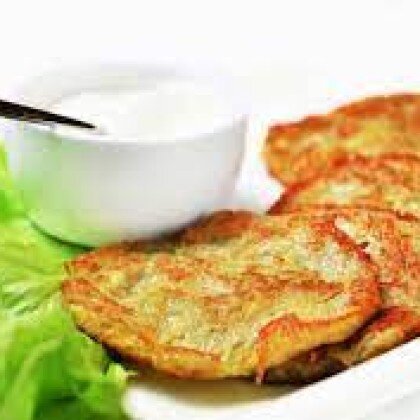 Драники со сметаной