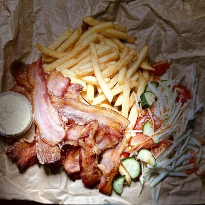 Ланч бокс с беконом