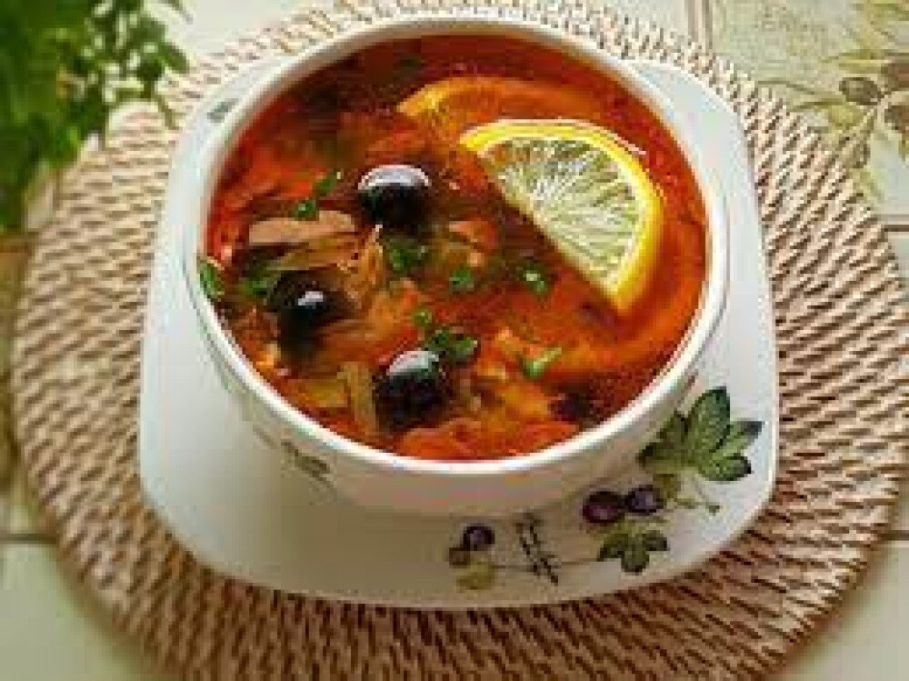 Солянка мясная по домашнему