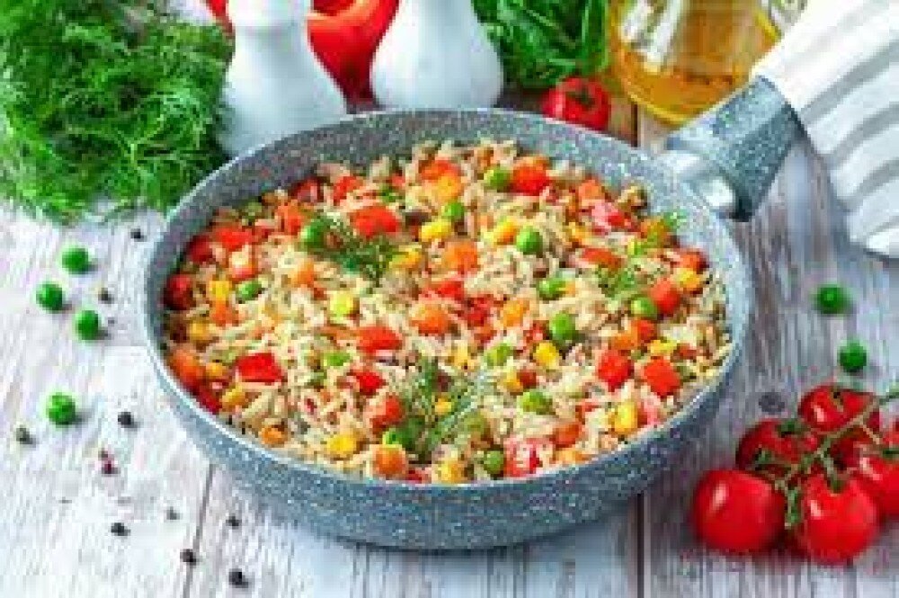 Рис отварной с овощами