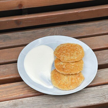 Классические драники со сметаной