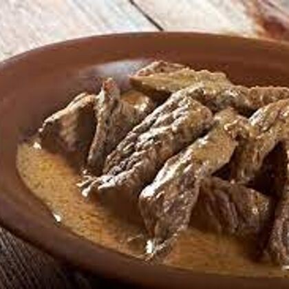 Бефстроганов из говядины.