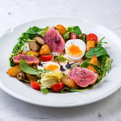 Нисуаз салат