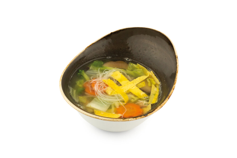 Ланч Куриный суп с рисовой лапшой, яйцом и грибами Шиитаке