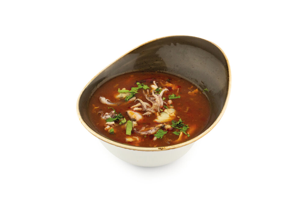 Ланч Острый томатный суп с морепродуктами