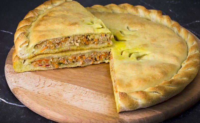 Пирог свинина и морковь по-корейски