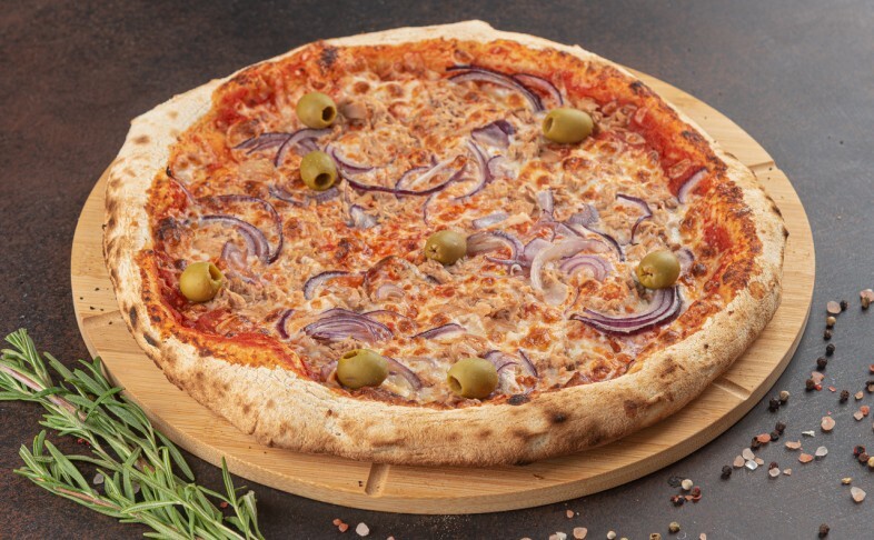 Тунец и лук