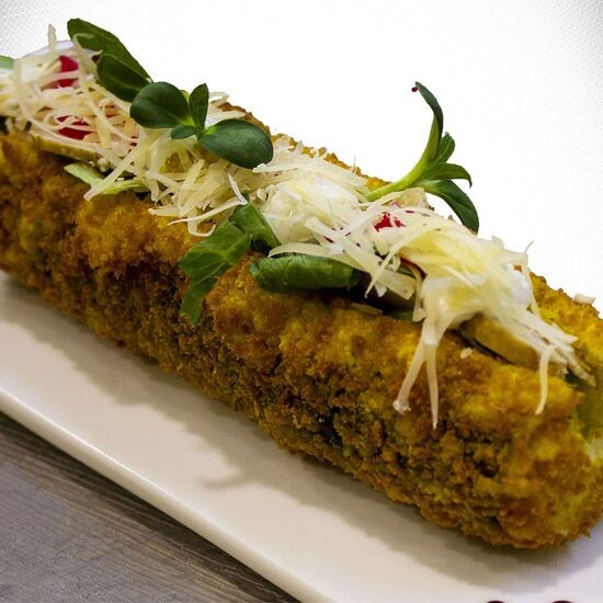 Суши-дог «Цезарь» с курицей
