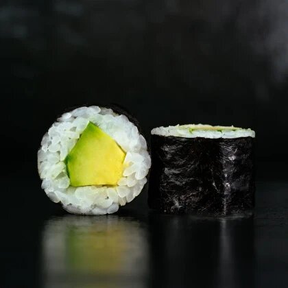 "Авокадо маки"