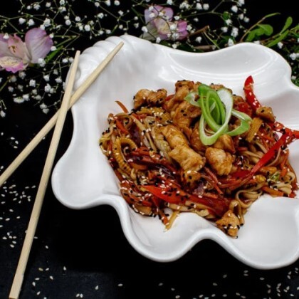 WOK с курицей