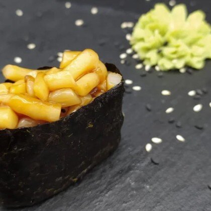 Гункан «Спайси Ика»