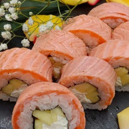 Ролл «Филадельфия манго»