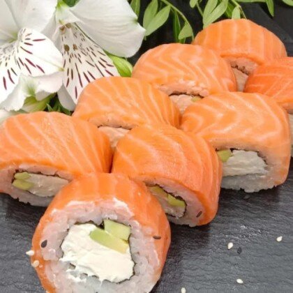 Ролл «Филадельфия авокадо»