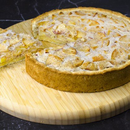 Киш "Яблоки и корица"