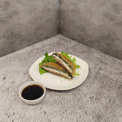 Суши-сэндвич с форелью