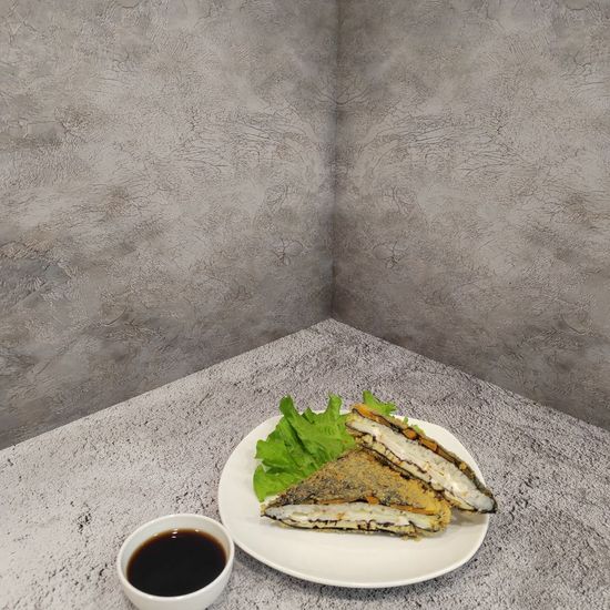 Суши-сэндвич с кальмаром