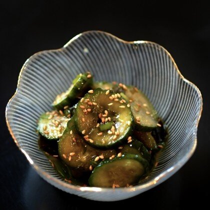 Кунжутный огурец