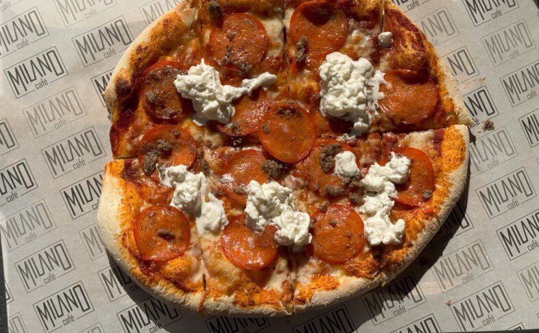 Пепперони с трюфельной пастой