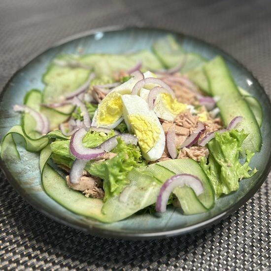 Салат Тунец