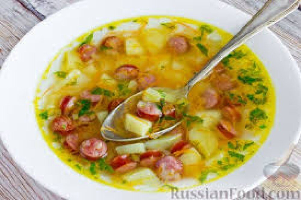 Суп Крестьянский с колбасками, со сметаной