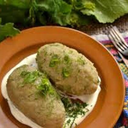 Клецки картофельные с мясом и сметной