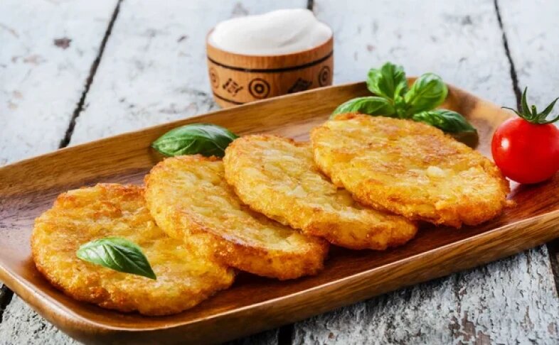 Драники со сметаной