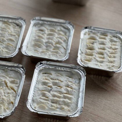 Запеканка из творога с курагой и изюмом