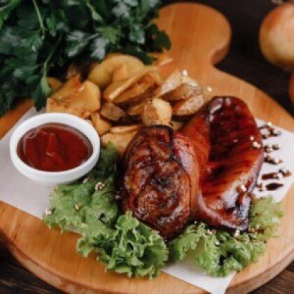 Свиное Ухо от Шефа с Дольками и Соусом Барбекю