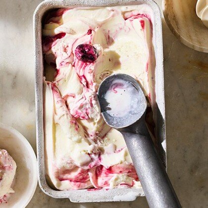 Чизкейк с лесными ягодами