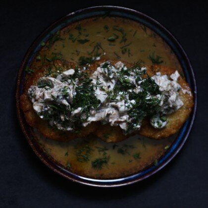 Драники с курицей и грибами