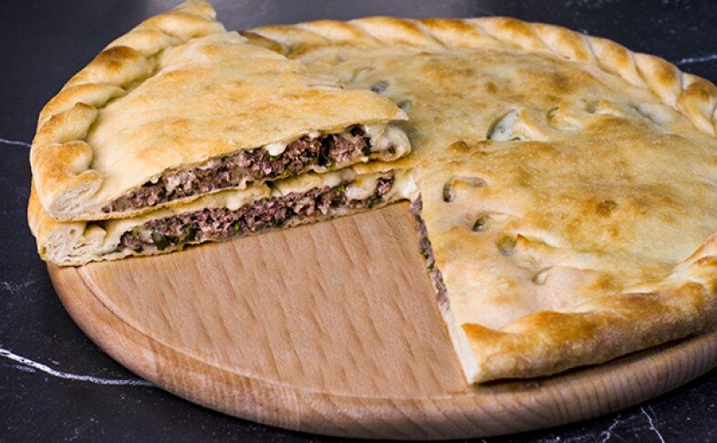 Пирог с говядиной и петрушкой