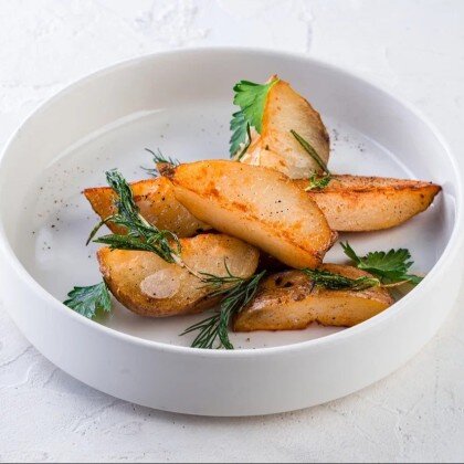 Пёченый картофель с розмарином